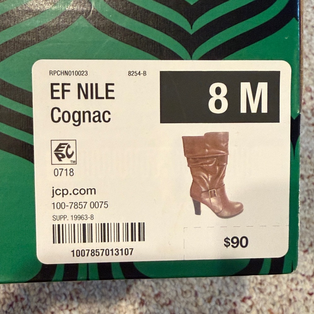 East 5th Women's Tan Slouch Heeled Boots - Picture 5 of 5
